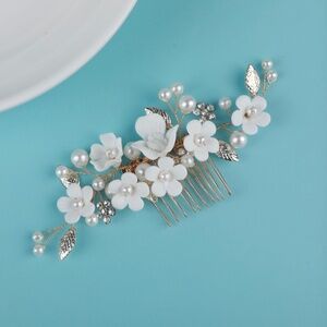 Pearl  Crystal Bridal Comb  Floral Wedding Crystal Comb Bridal Headpiece Gift